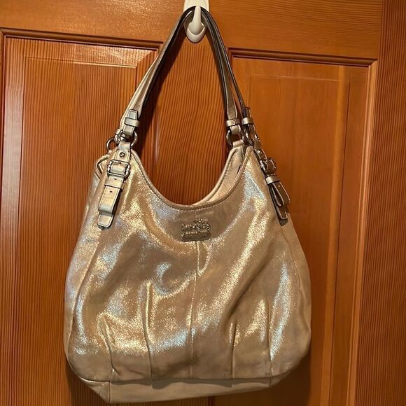 COACH gold leather hobo purse - Picture 2 of 16